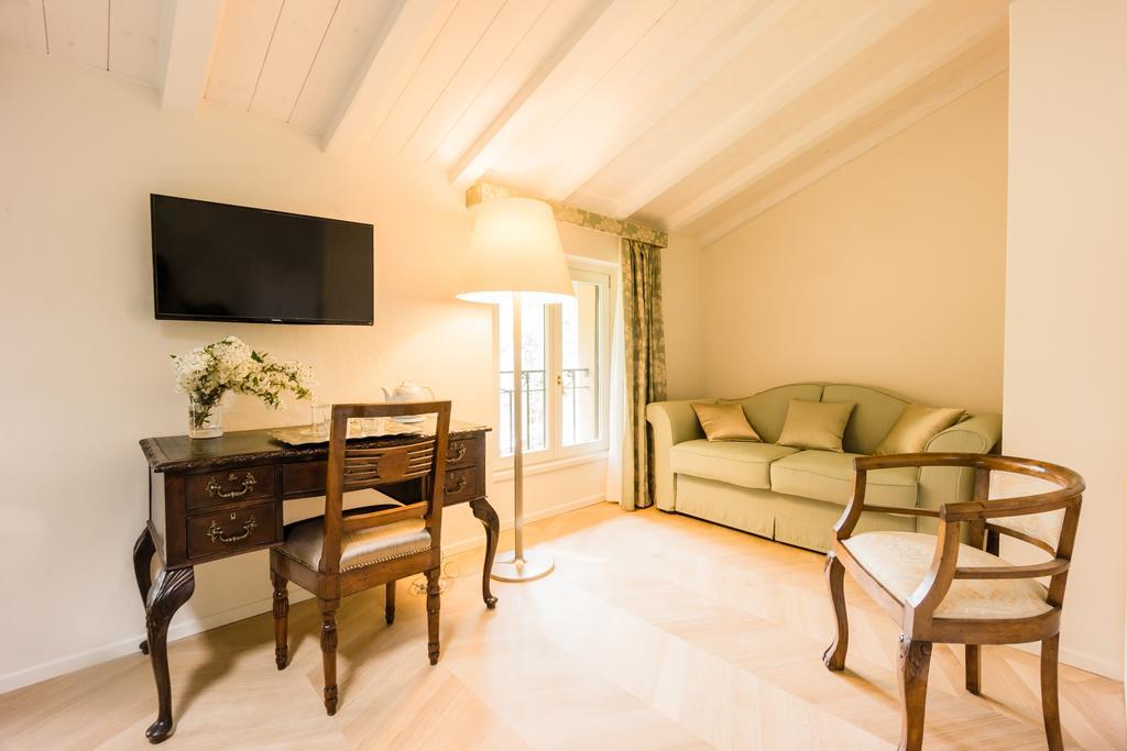Relais Di Villa Adinolfi Annone di Brianza Oda fotoğraf
